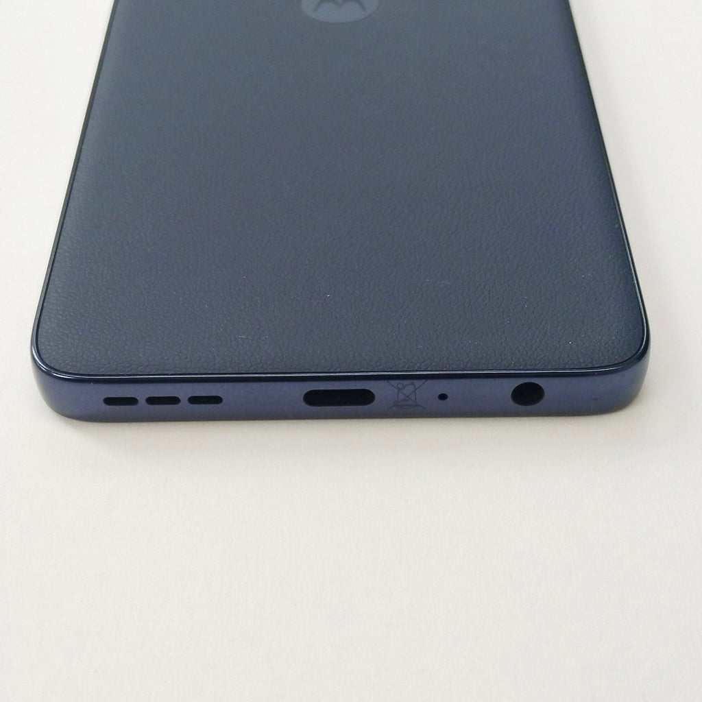 CELULAR MOTOROLA MOTO G56 5G XT2529-1(2025) 256 GB 8 GB RAM (SEMINUEVO)