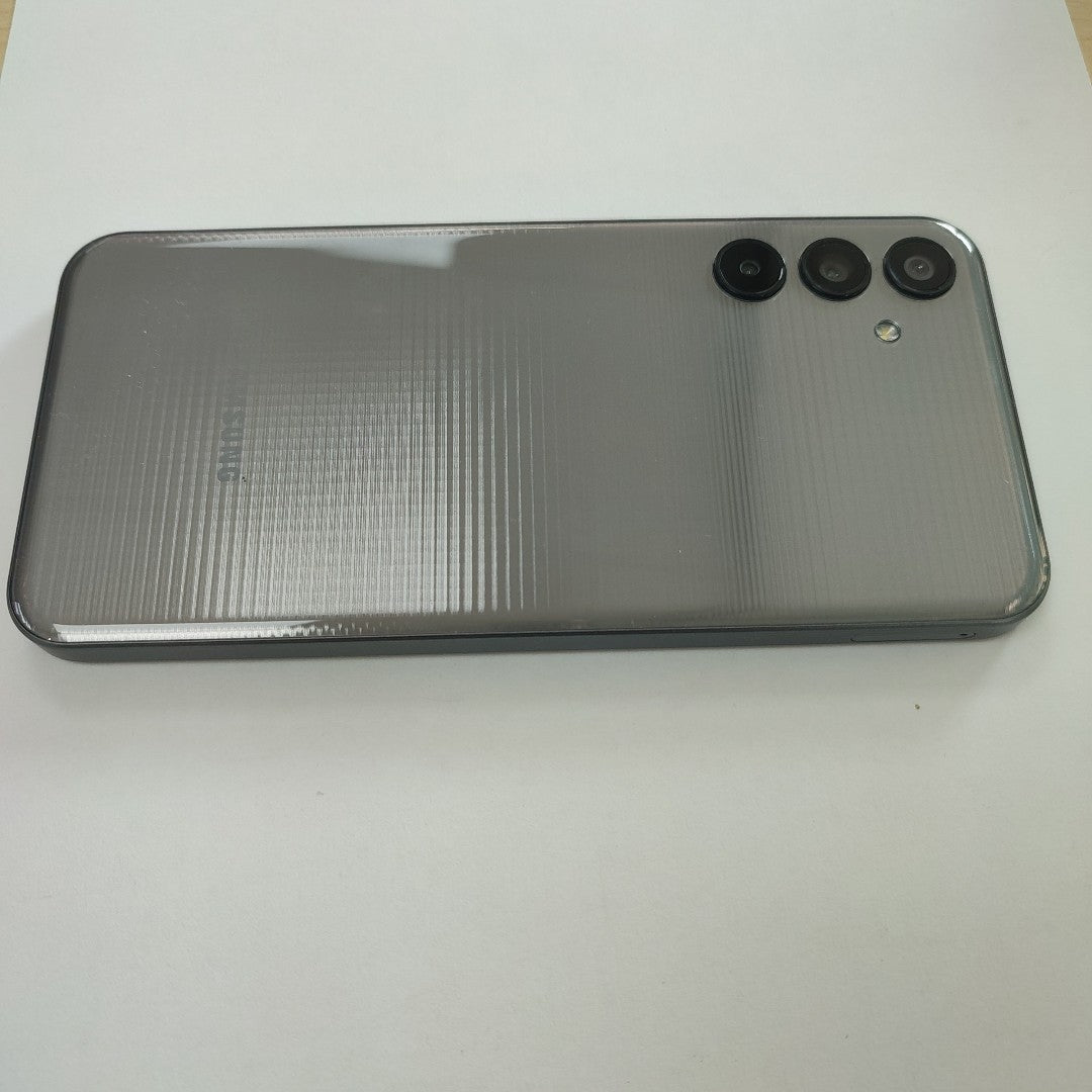 CELULAR SAMSUNG GALAXY M15 5G SM-M156B/DSN (2024) 128 GB 4 GB RAM (SEMINUEVO)