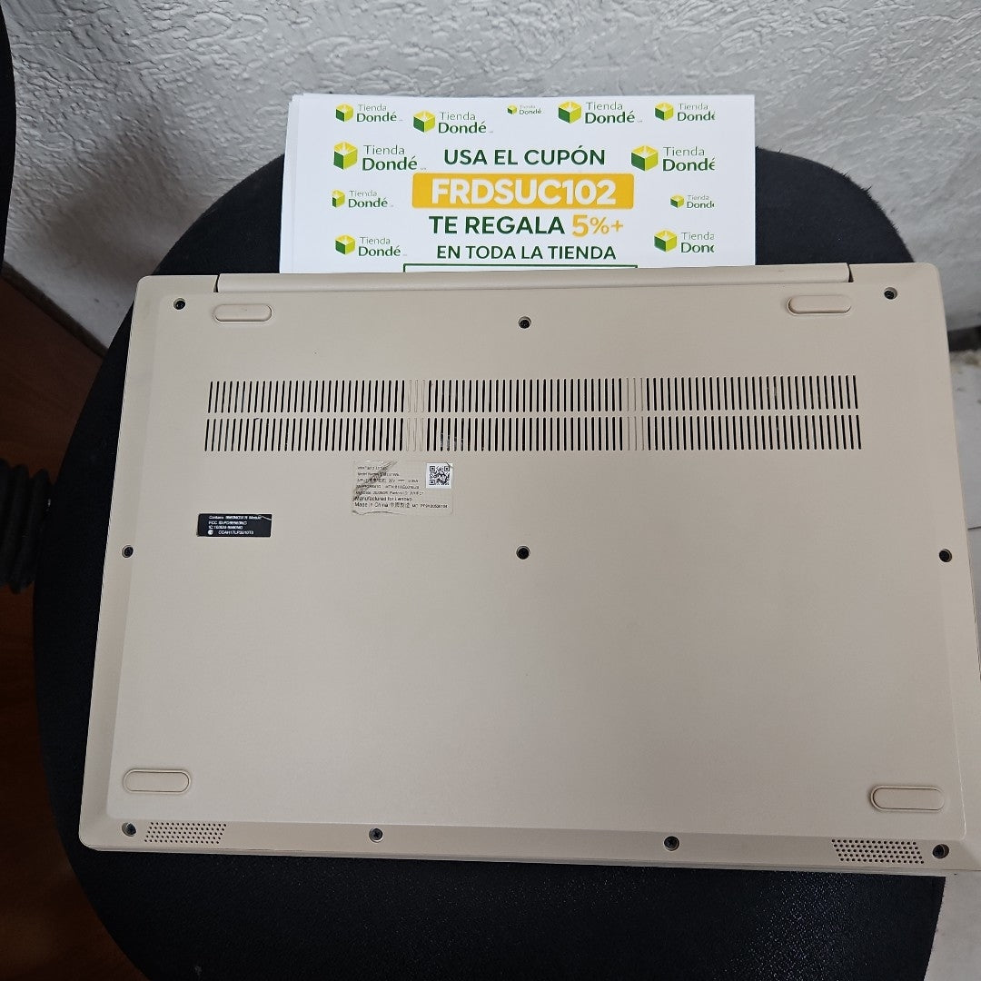 LAPTOP LENOVO IDEAPAD 3 15IAU7 (2024) 512 GB SSD 16 GB RAM (SEMINUEVO)