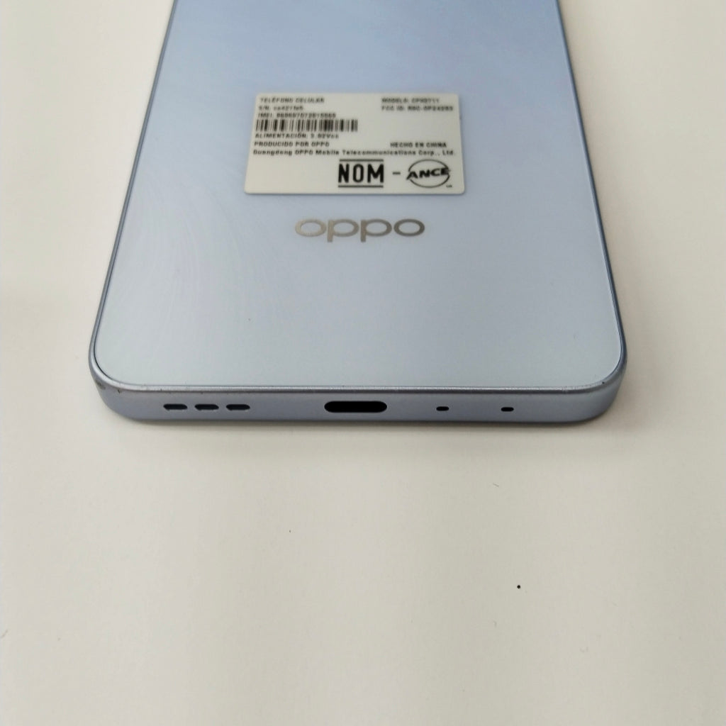 CELULAR OPPO  A5 PRO CPH2711 (2025) 256 GB 8 GB RAM (SEMINUEVO)
