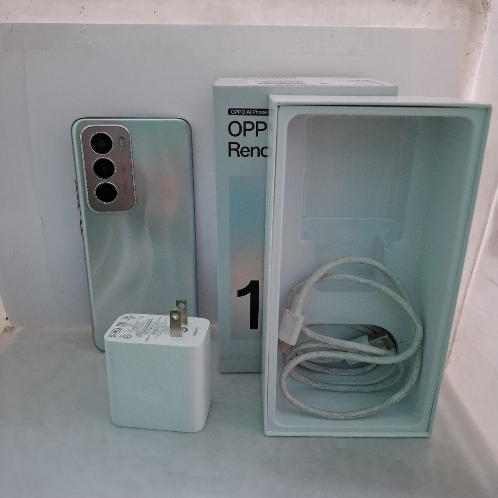 CELULAR OPPO   RENO12 5G CPH2625 (2024) 512 GB 12 GB RAM (SEMINUEVO)