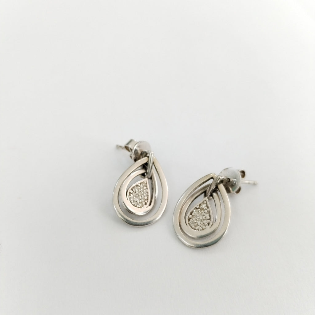 ARETES PAR ORO, ORO BLANCO 14 K 4.2 GRMS (SEMINUEVO)