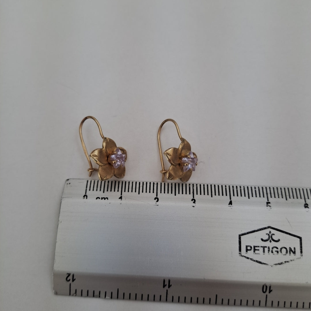 ARRACADAS PAR ORO 10 K 1.7 GRMS (SEMINUEVO)