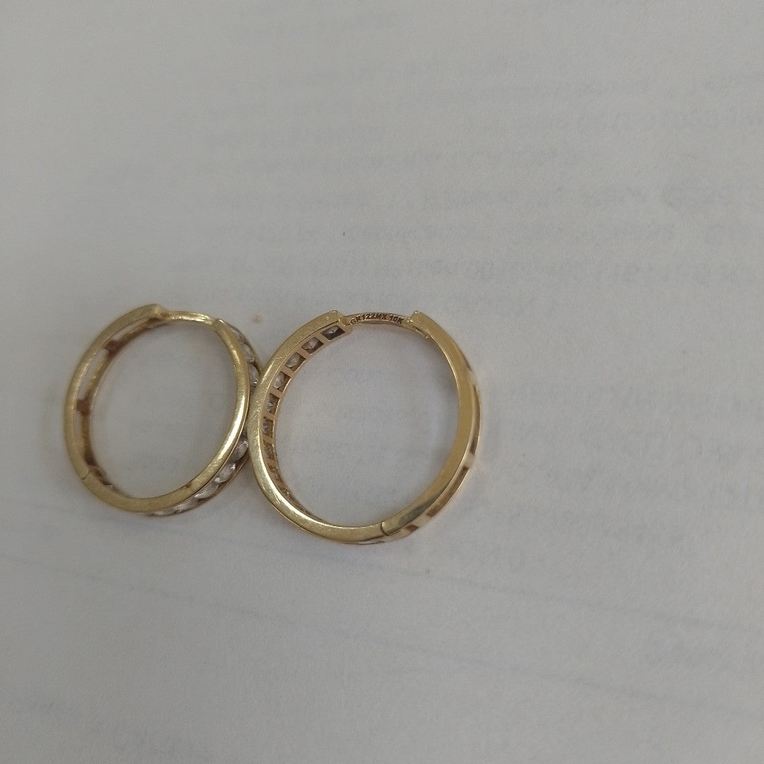 ARRACADAS PAR ORO 10 K 3.3 GRMS (SEMINUEVO)