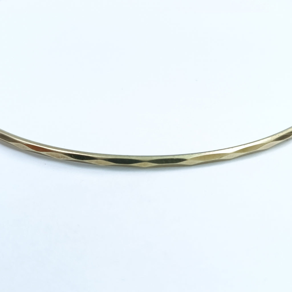 PULSERA RIGIDA ORO 14 K 2.7 GRMS (SEMINUEVO)