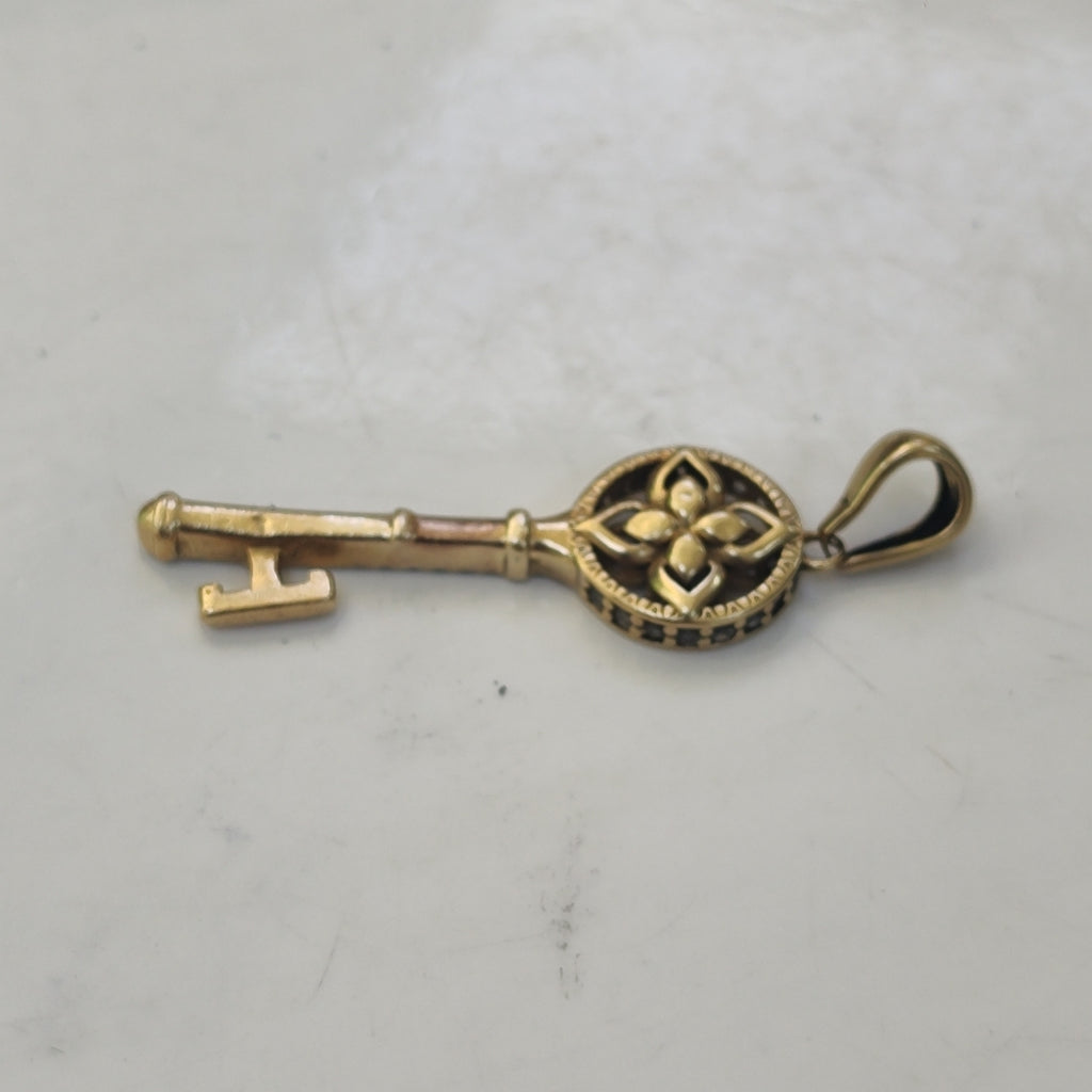 DIJE ORO 10 K 2,40 GRMS (SEMINUEVO)