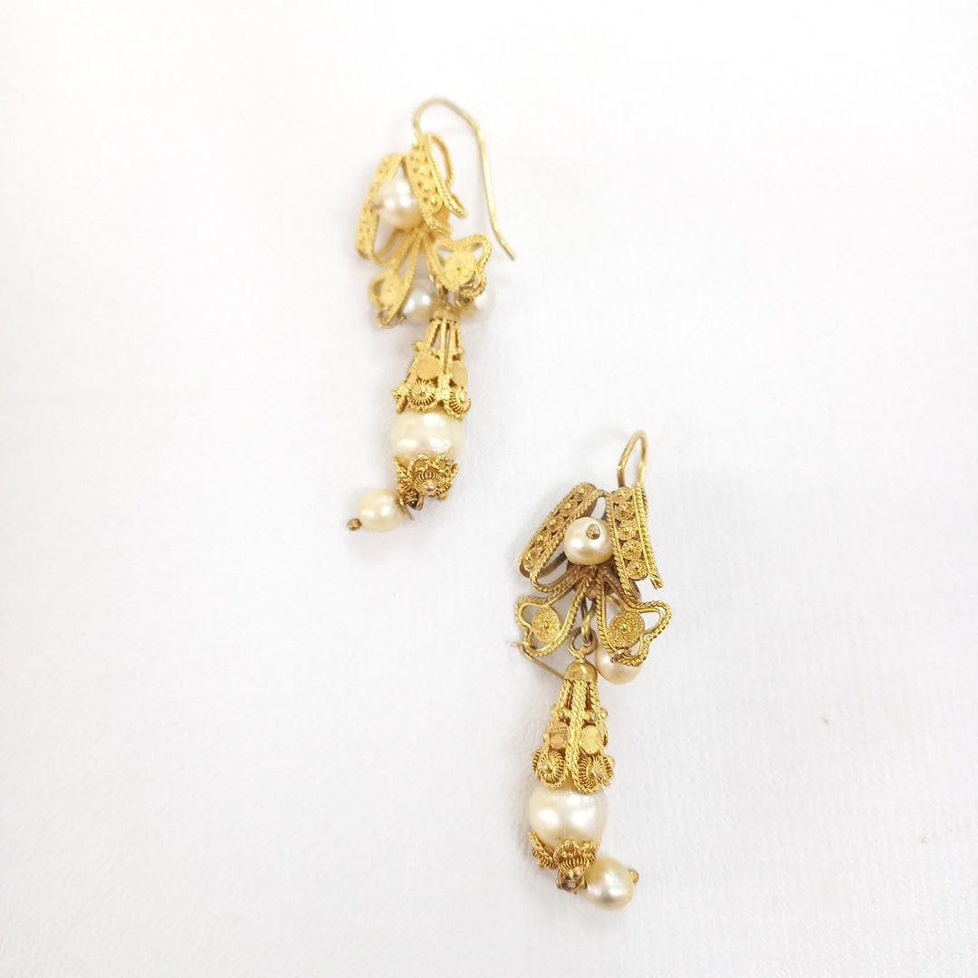 ARETES PAR ORO 8 K 9.8 GRMS (SEMINUEVO)