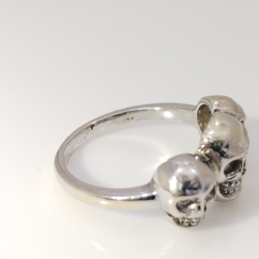 ANILLITO ORO BLANCO 14 K 5.1 GRMS (SEMINUEVO)