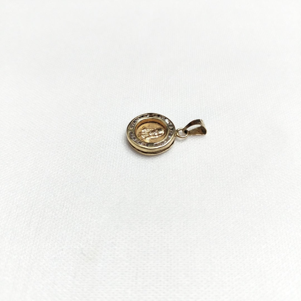 MEDALLA RELIGIOSA ORO 10 K 0.9 GRMS (SEMINUEVO)