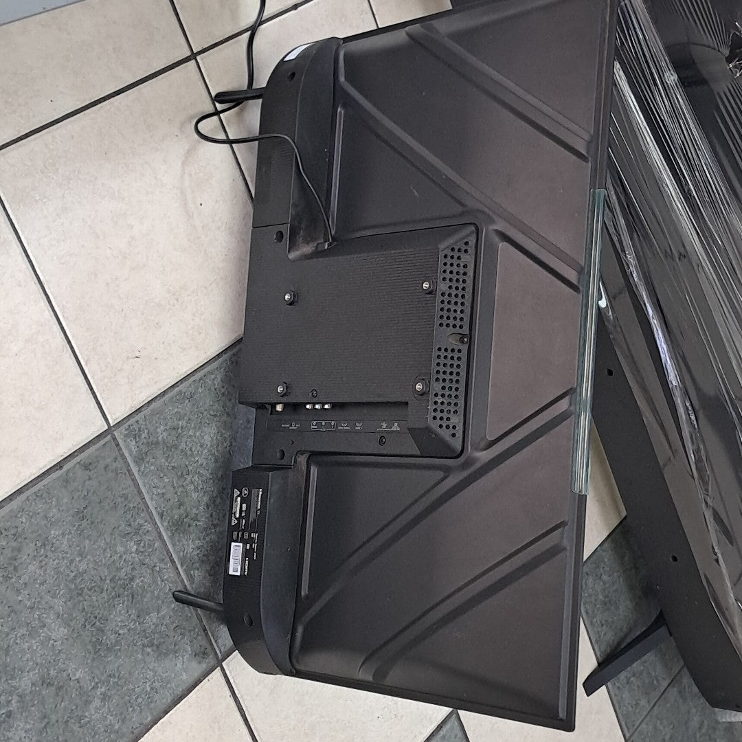 PANTALLA HISENSE 32A4KV (2024) 32" LED HD (SEMINUEVO)