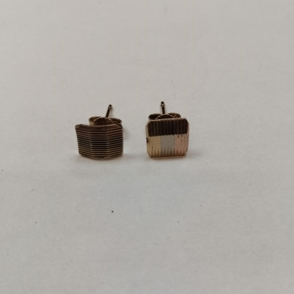 ARETES PAR ORO 14 K 1.6 GRMS (SEMINUEVO)