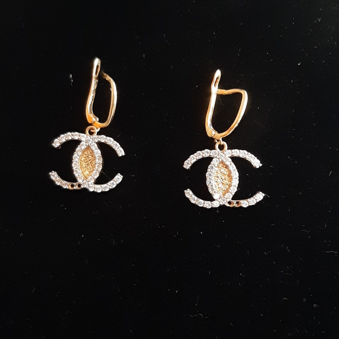 ARRACADAS PAR ORO 14 K 2.8 GRMS (SEMINUEVO)