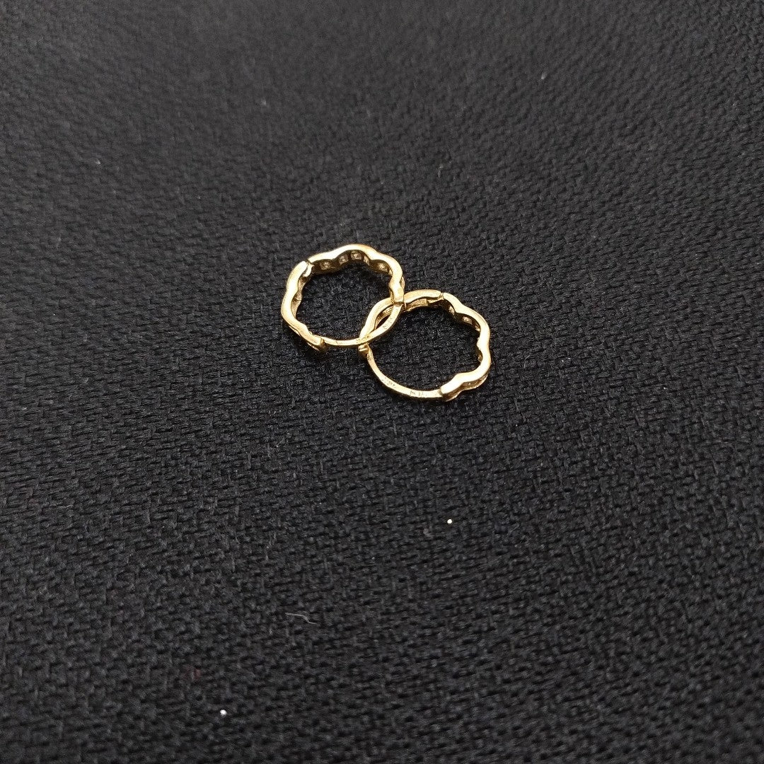 ARRACADAS PAR ORO 10 K 1.2 GRMS (SEMINUEVO)
