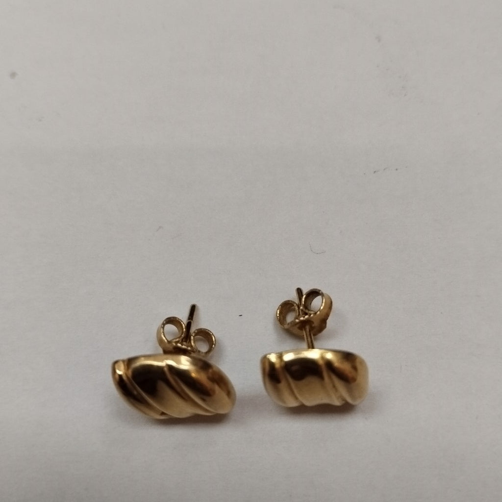 ARETES PAR ORO 14 K 1.9 GRMS (SEMINUEVO)