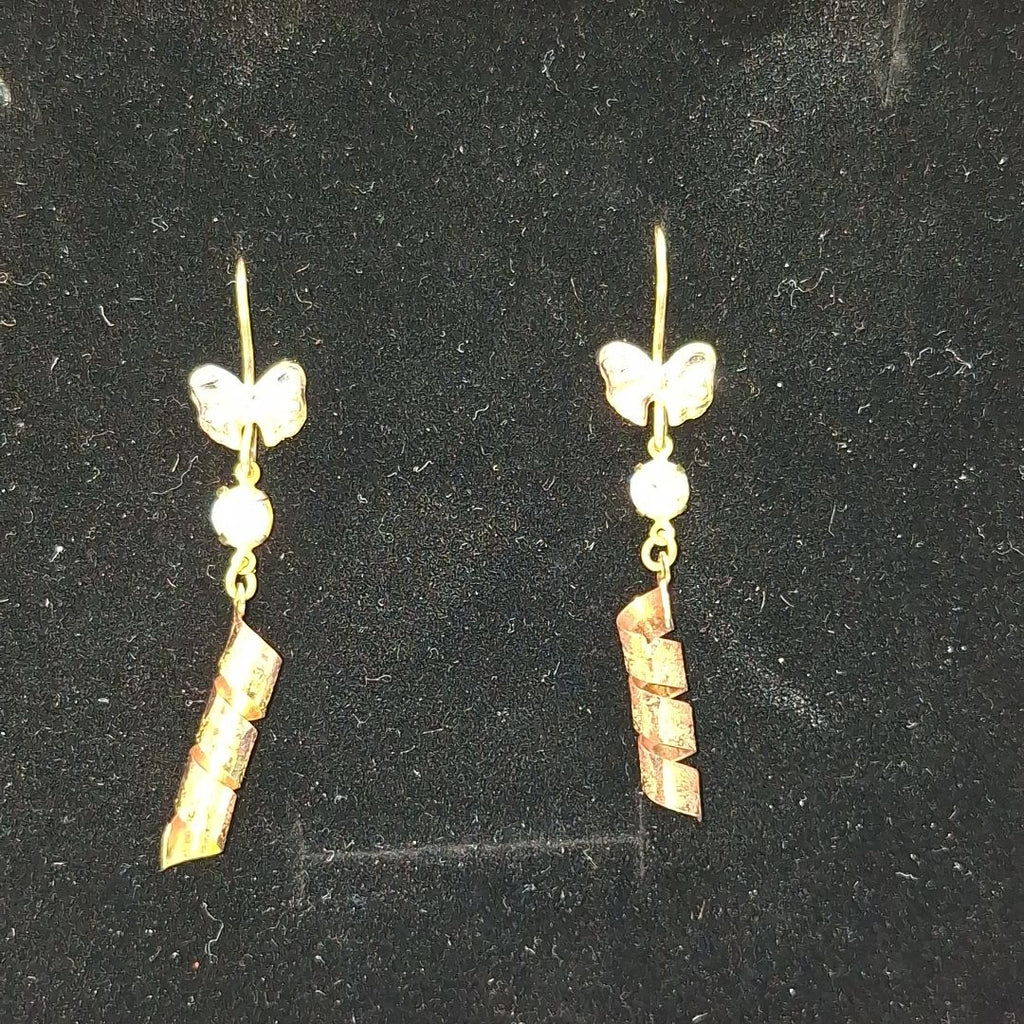 ARETES PAR ORO 10 K 1.9 GRMS (SEMINUEVO)