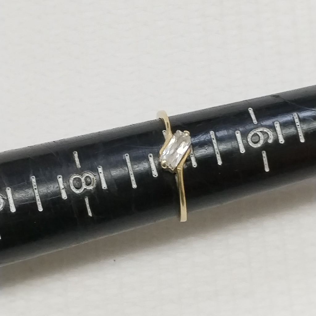 SOLITARIO ORO 14 K 1.3 GRMS (SEMINUEVO)