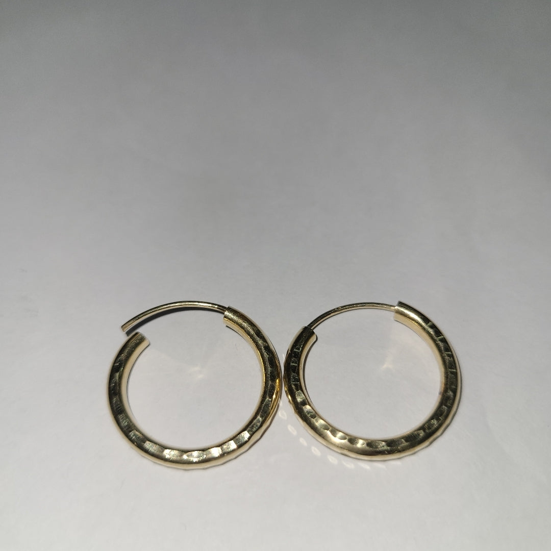 ARRACADAS PAR ORO 14 K 1.9 GRMS (SEMINUEVO)