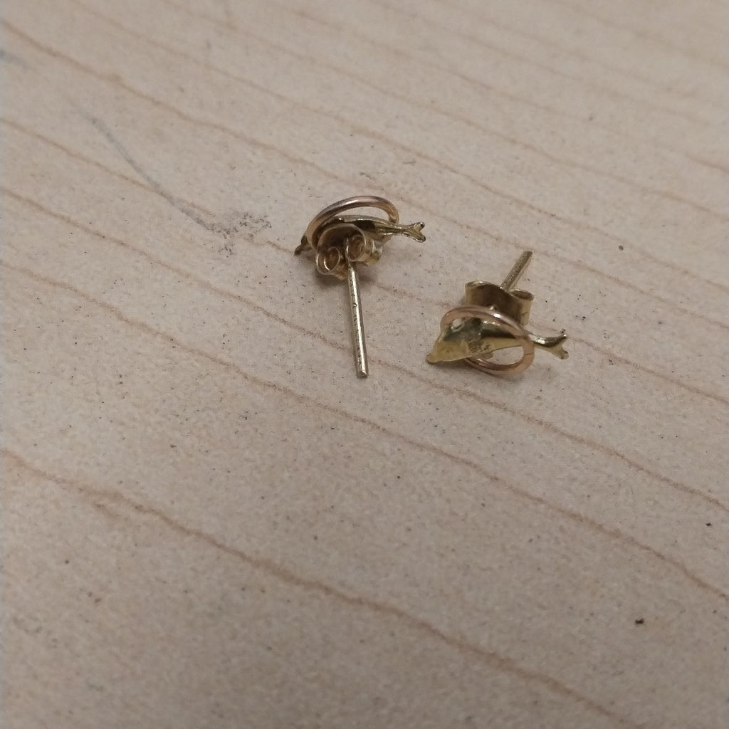 ARETES PAR ORO 14 K 0.7 GRMS (SEMINUEVO)