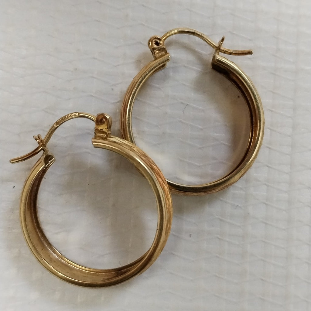 ARRACADAS PAR ORO 10 K 2.8 GRMS (SEMINUEVO)