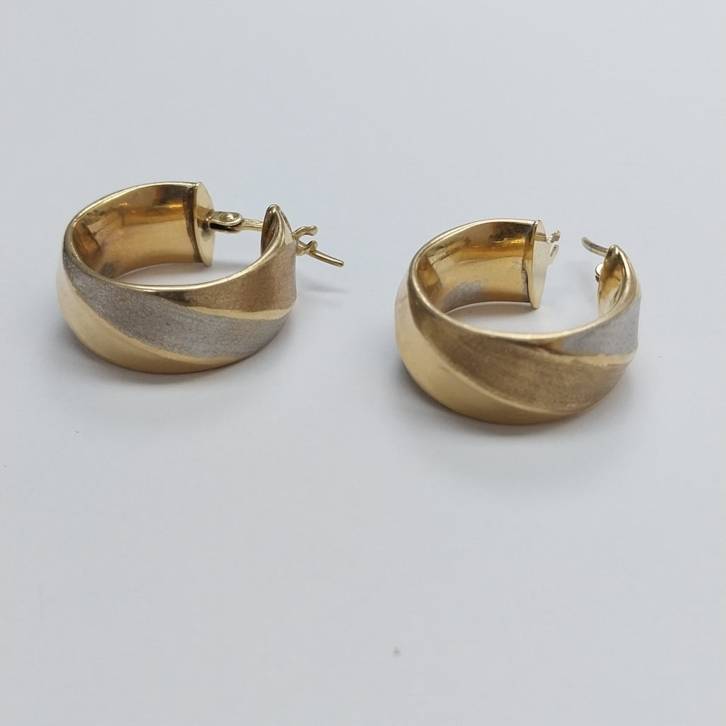 ARRACADAS PAR ORO 10 K 3.9 GRMS (SEMINUEVO)