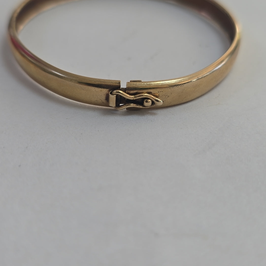 PULSERA RIGIDA ORO 10 K 5.5 GRMS (SEMINUEVO)