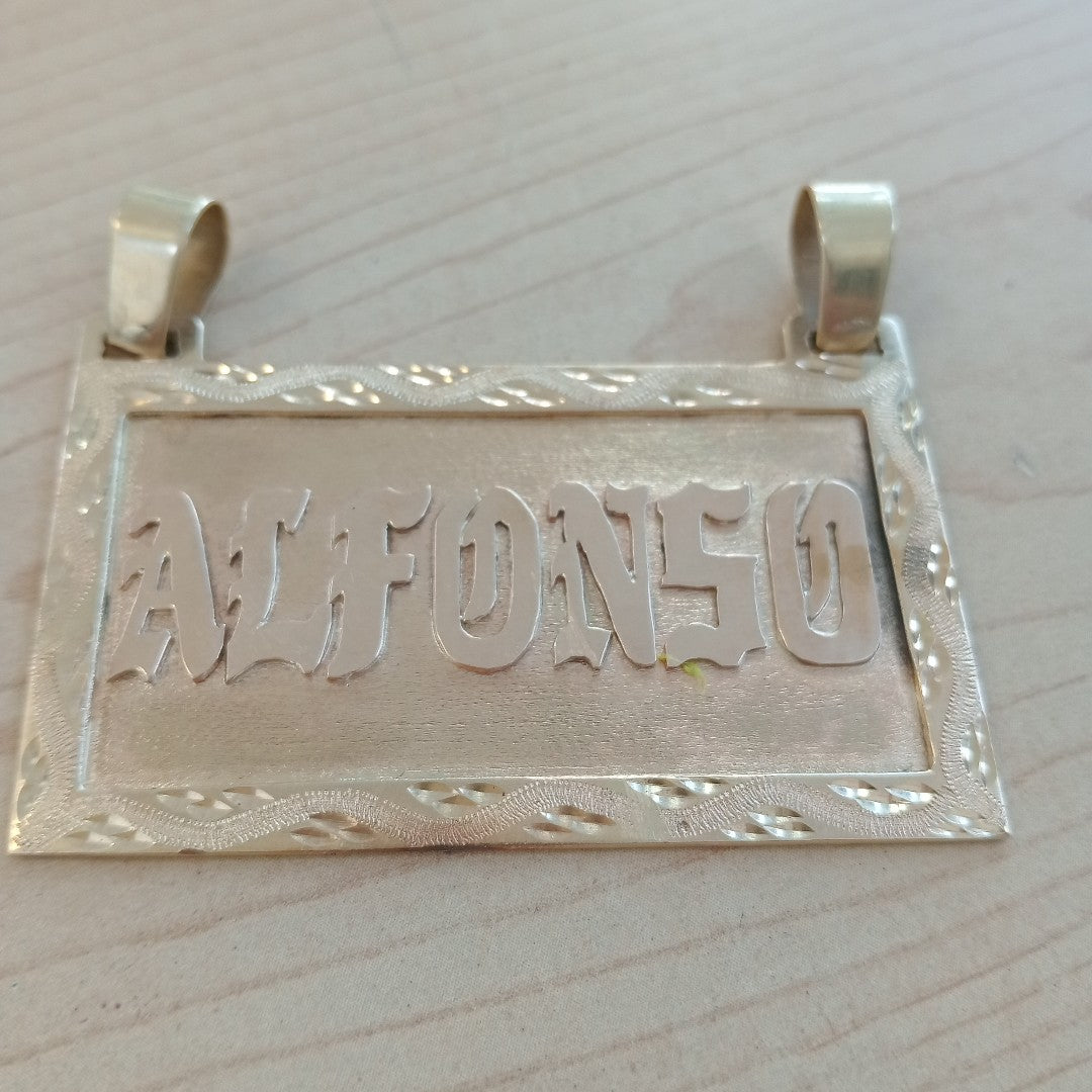 DIJE ORO 14 K 28.5 GRMS (SEMINUEVO)
