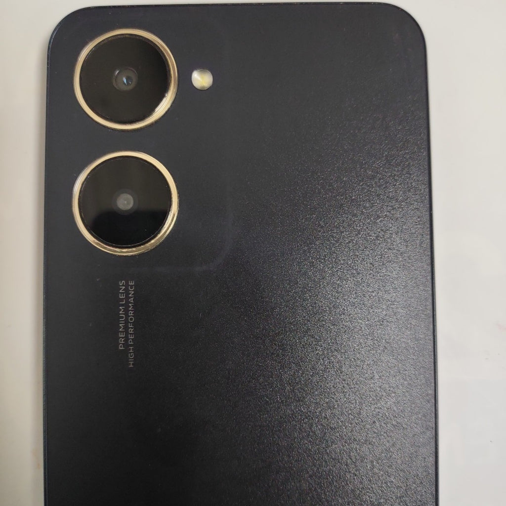 CELULAR VIVO Y03 V2332 (2024) 128 GB 4 GB RAM (SEMINUEVO)