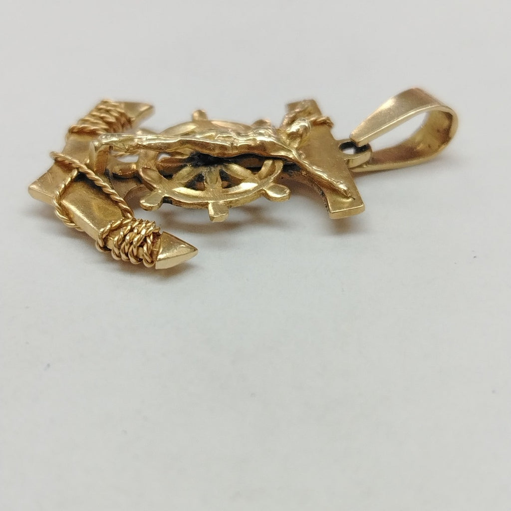 CRISTO EN ANCLA ORO 14 K 5,60 GRMS (SEMINUEVO)
