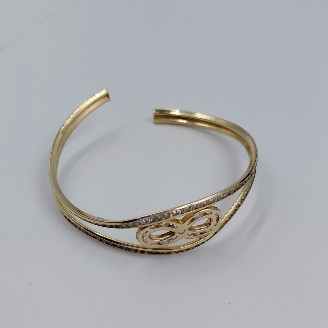 PULSERA RIGIDA ORO 10 K 6.9 GRMS (SEMINUEVO)