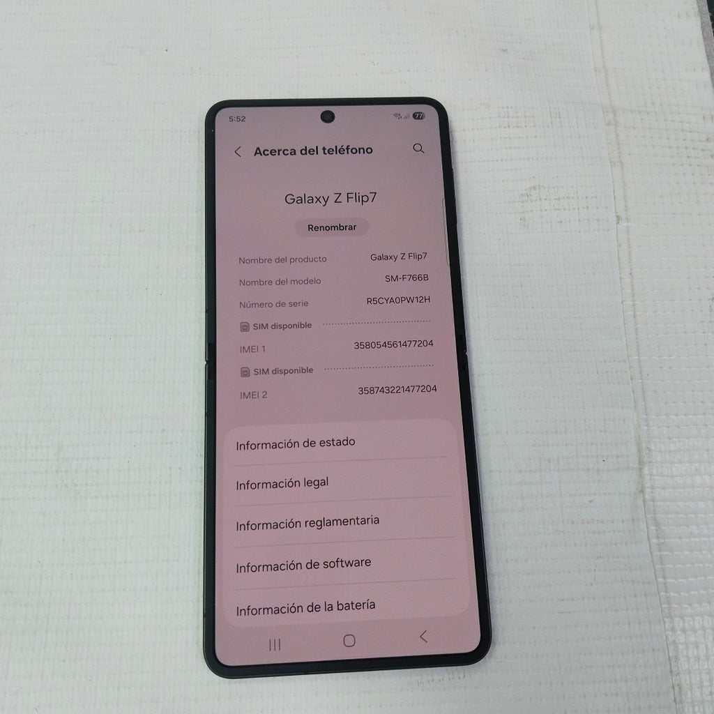 CELULAR SAMSUNG GALAXY Z FLIP 7 SM-F766B (2025) 512 GB 12 GB RAM (SEMINUEVO)