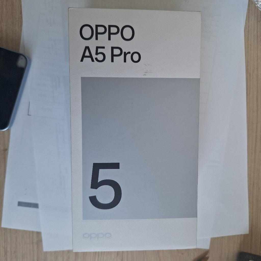 CELULAR OPPO  A5 PRO CPH2711 (2025) 256 GB 8 GB RAM (SEMINUEVO)