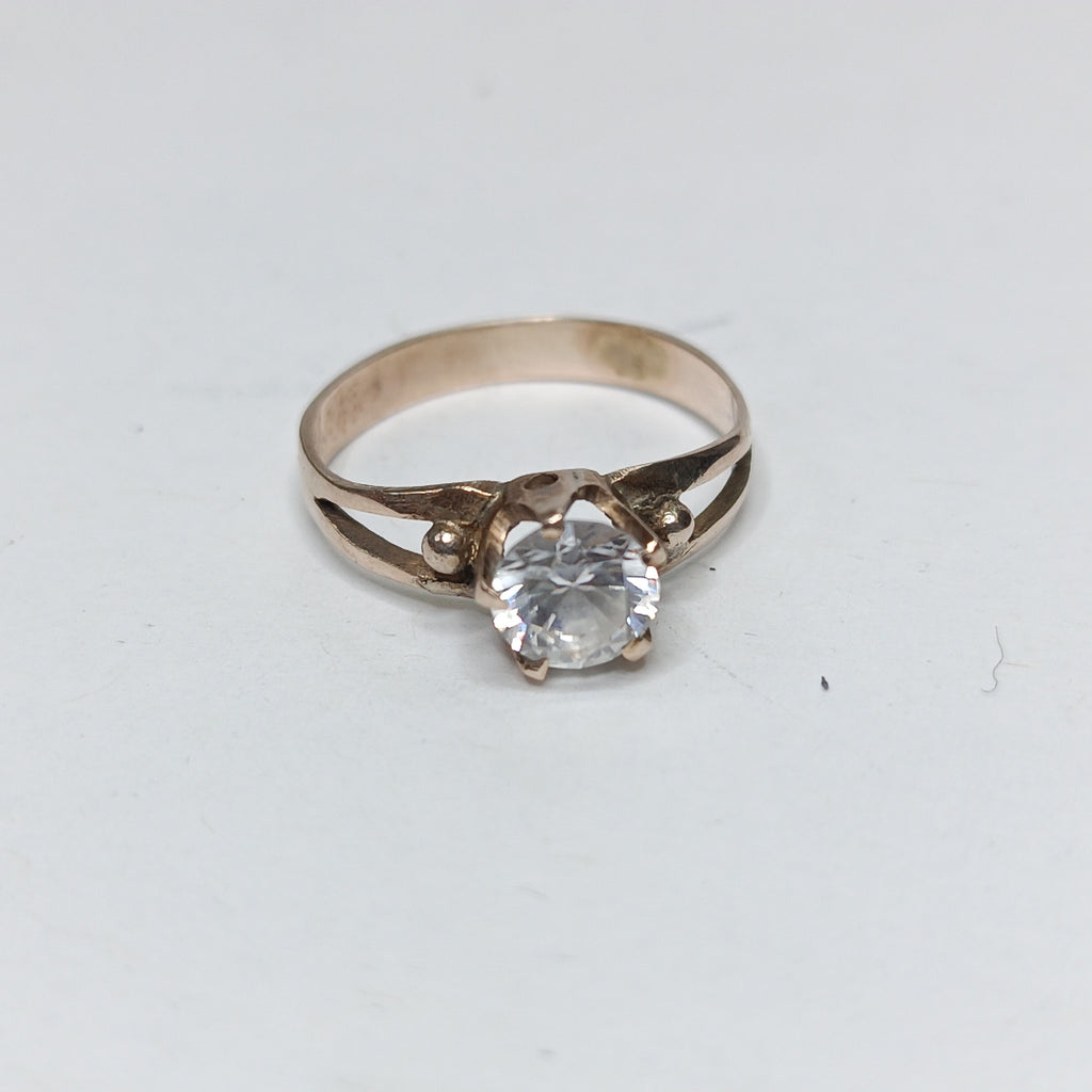 ANILLO,SOLITARIO ORO 8 K 2,00 GRMS (SEMINUEVO)