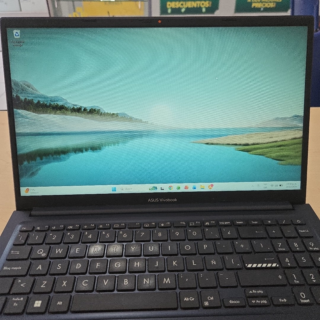LAPTOP ASUS VIVOBOOK 15 X1504VA-NJ468W (2024) 512 GB SSD 16 GB RAM (SEMINUEVO)