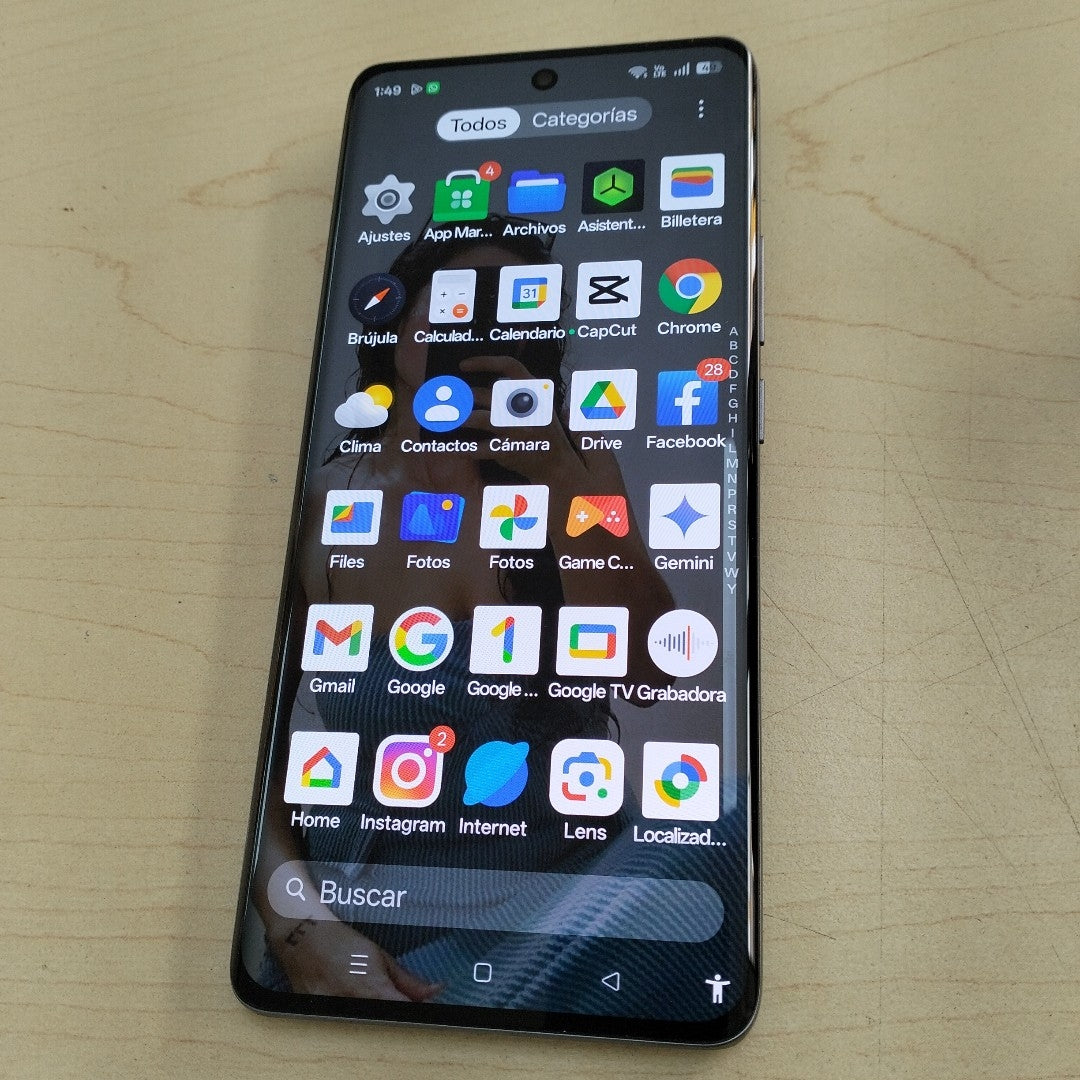 CELULAR REALME 14 PRO 5G RMX5056 (2025) 256 GB 8 GB RAM (SEMINUEVO)