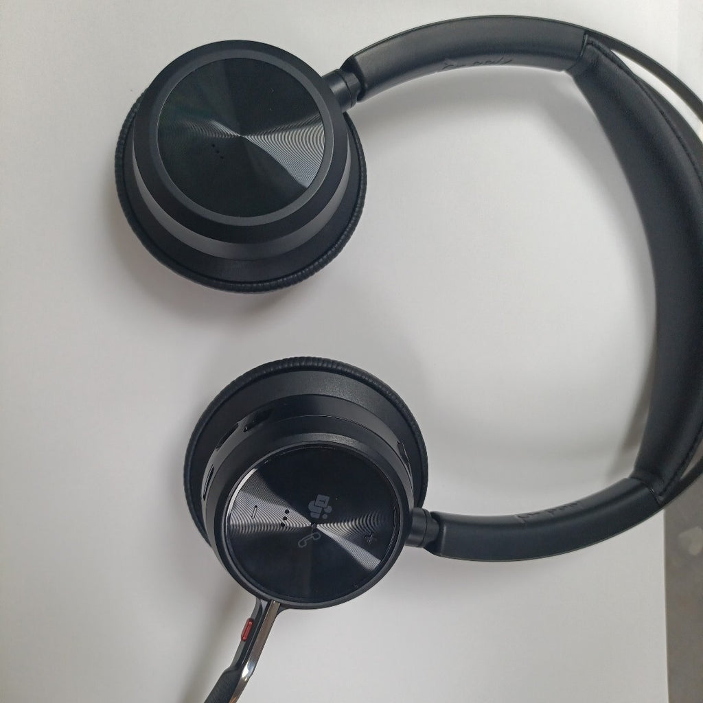 AUDIFONOS PLANTRONICS VOYAGER FOCUS 2 UC INALAMBRICO OVER EAR (SEMINUEVO)