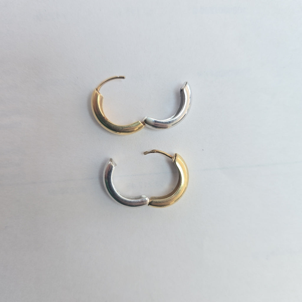 ARRACADAS PAR ORO, ORO BLANCO 14 K 3.3 GRMS (SEMINUEVO)