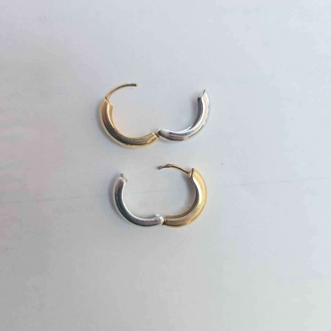ARRACADAS PAR ORO, ORO BLANCO 14 K 3.3 GRMS (SEMINUEVO)