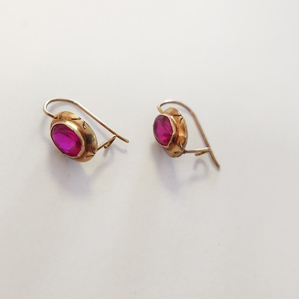 ARETES PAR ORO 8 K 1.7 GRMS (SEMINUEVO)