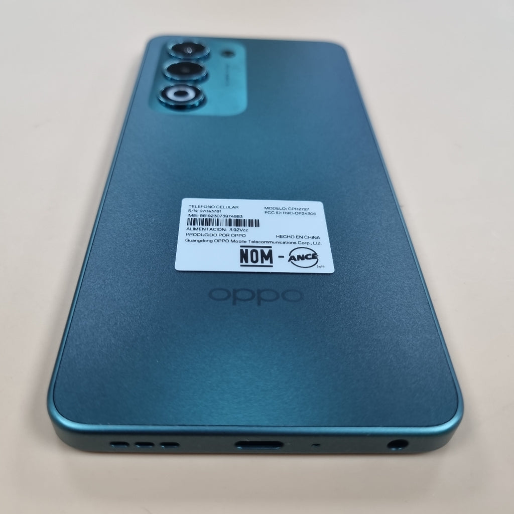 CELULAR OPPO  A5 CPH2727 (2025) 256 GB 4 GB RAM (SEMINUEVO)