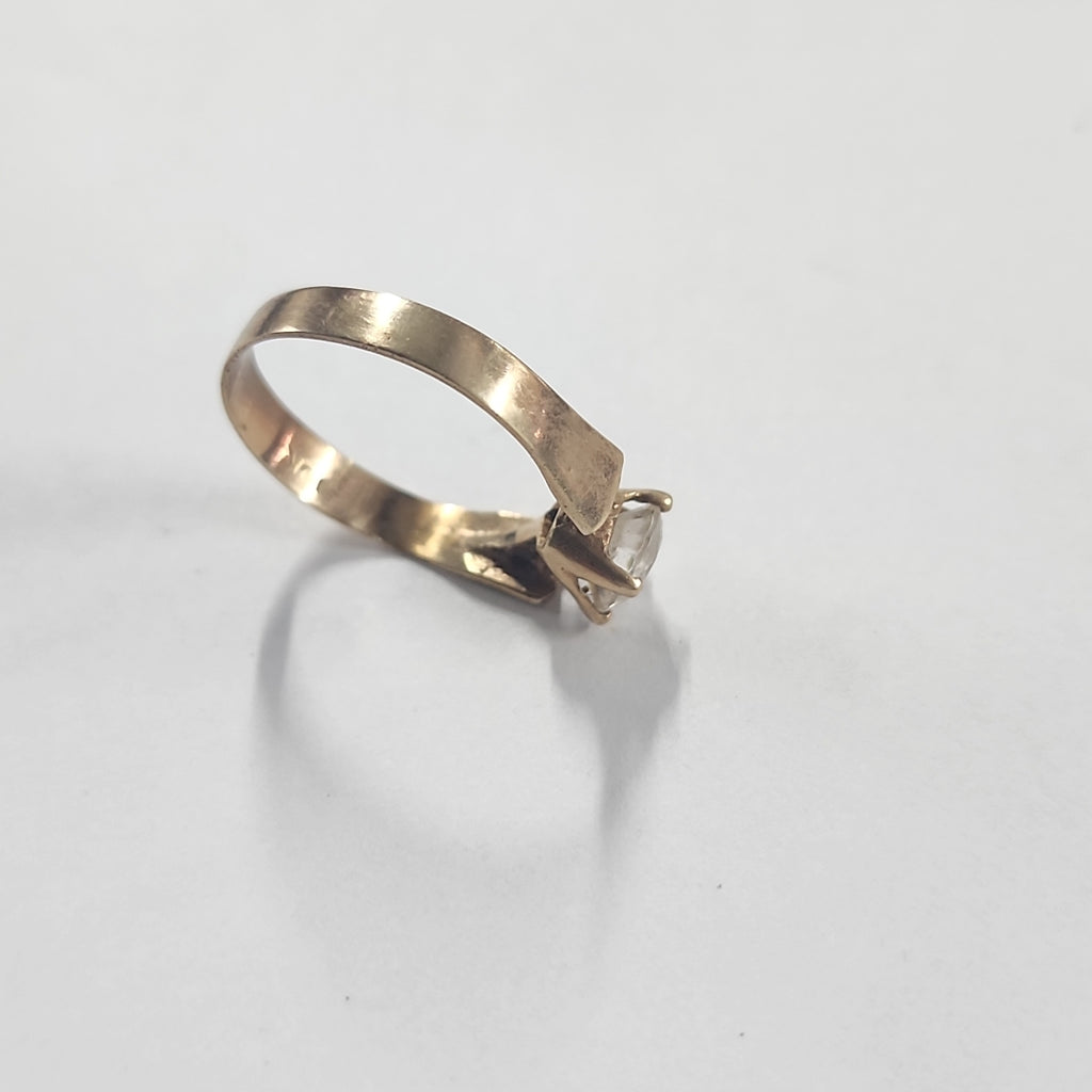 ANILLITO ORO 10 K 1.5 GRMS (SEMINUEVO)