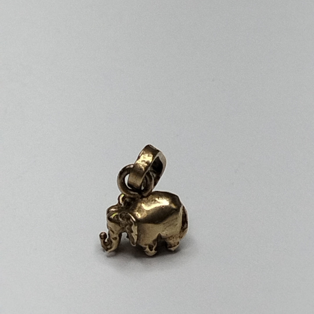 DIJE ORO 14 K 1.8 GRMS (SEMINUEVO)