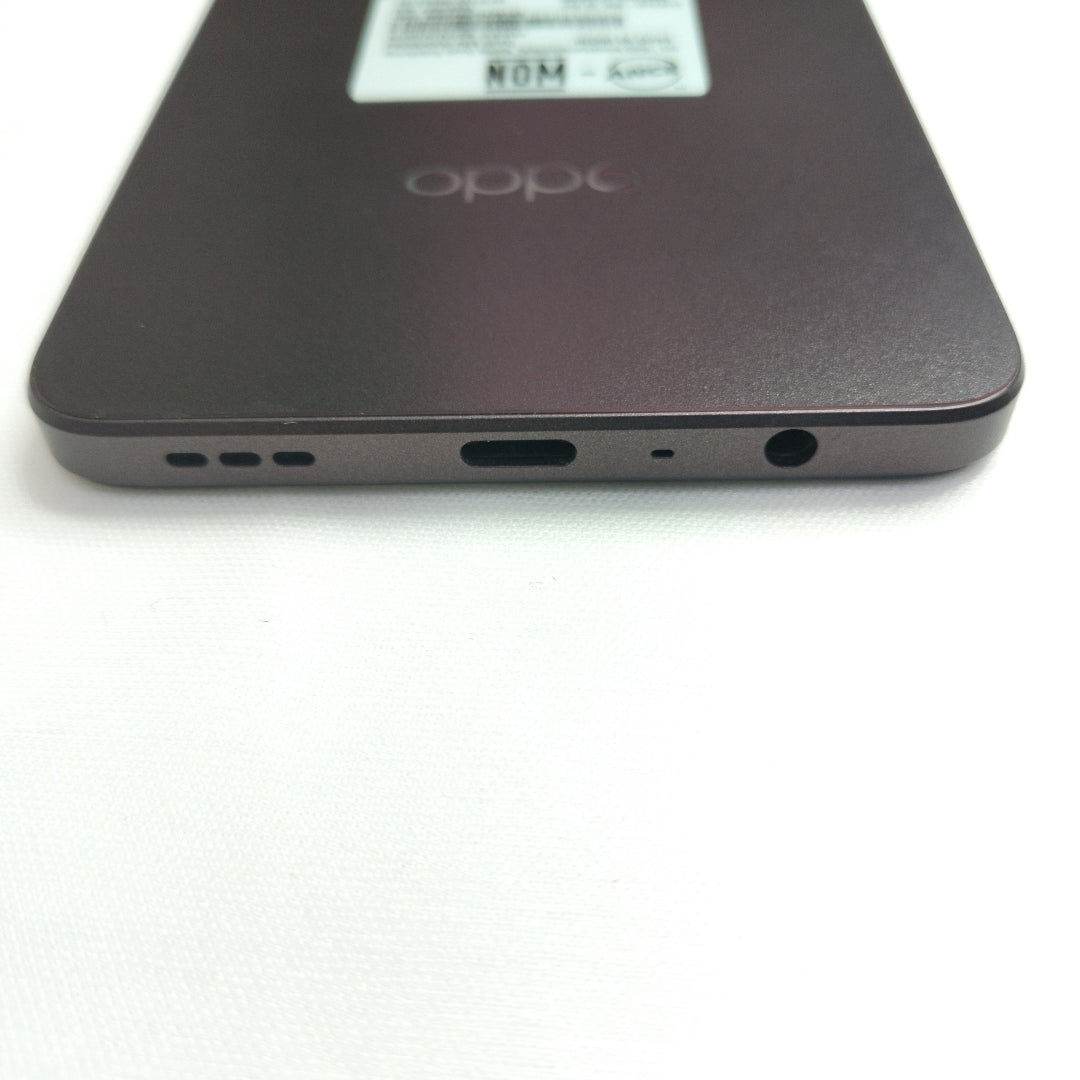 CELULAR OPPO  A40 CPH2669 (2024) 256 GB 4 GB RAM (SEMINUEVO)