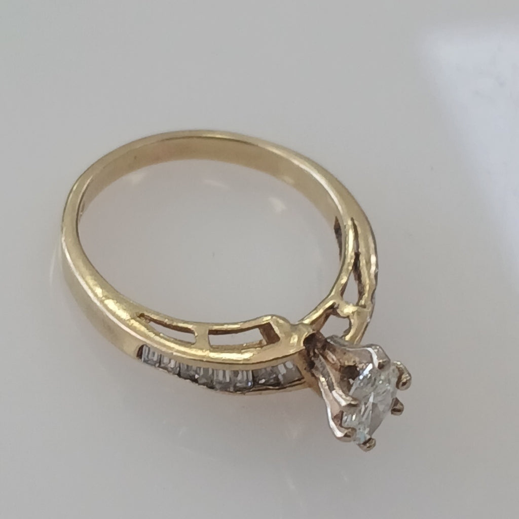 ANILLITO ORO 14 K 2.6 GRMS (SEMINUEVO)