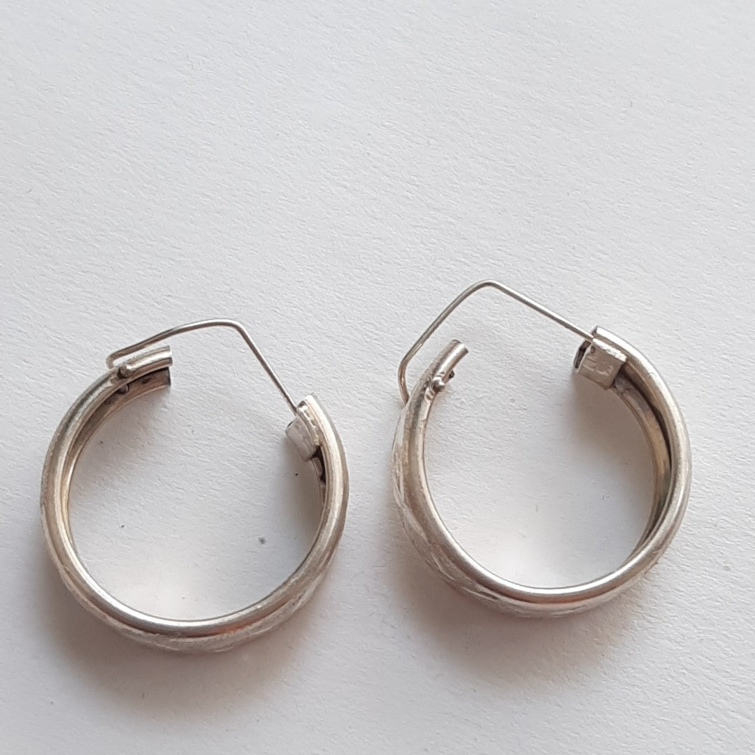 ARRACADAS PAR PLATA 4,60 GRMS (SEMINUEVO)