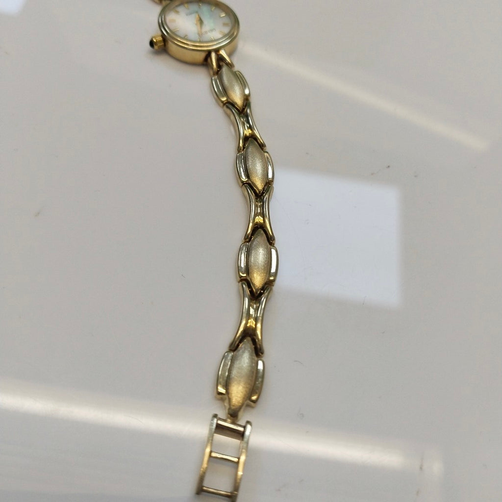 RELOJ CAJA Y PULSO ORO ORO 14 K 13.9 GRMS (SEMINUEVO)