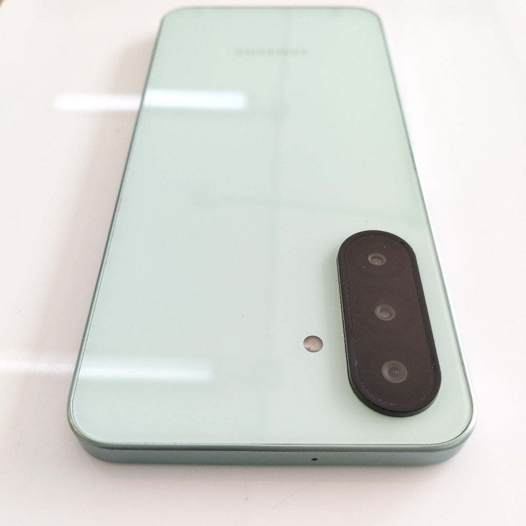 CELULAR SAMSUNG GALAXY A26 5G SM-A266M (2025) 128 GB 6 GB RAM (SEMINUEVO)