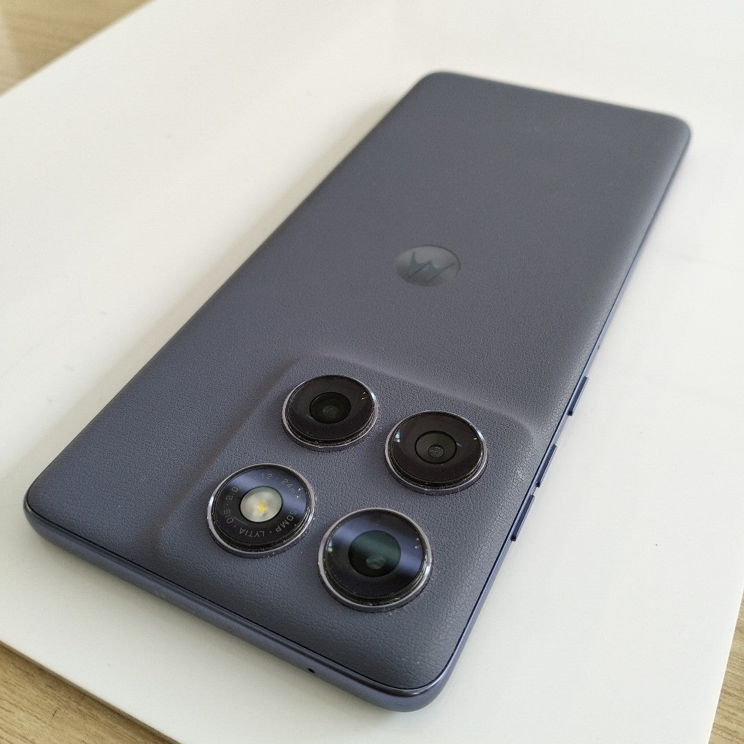 CELULAR MOTOROLA EDGE 60 FUSION XT2503-1 (2025) 256 GB 8 GB RAM (SEMINUEVO)