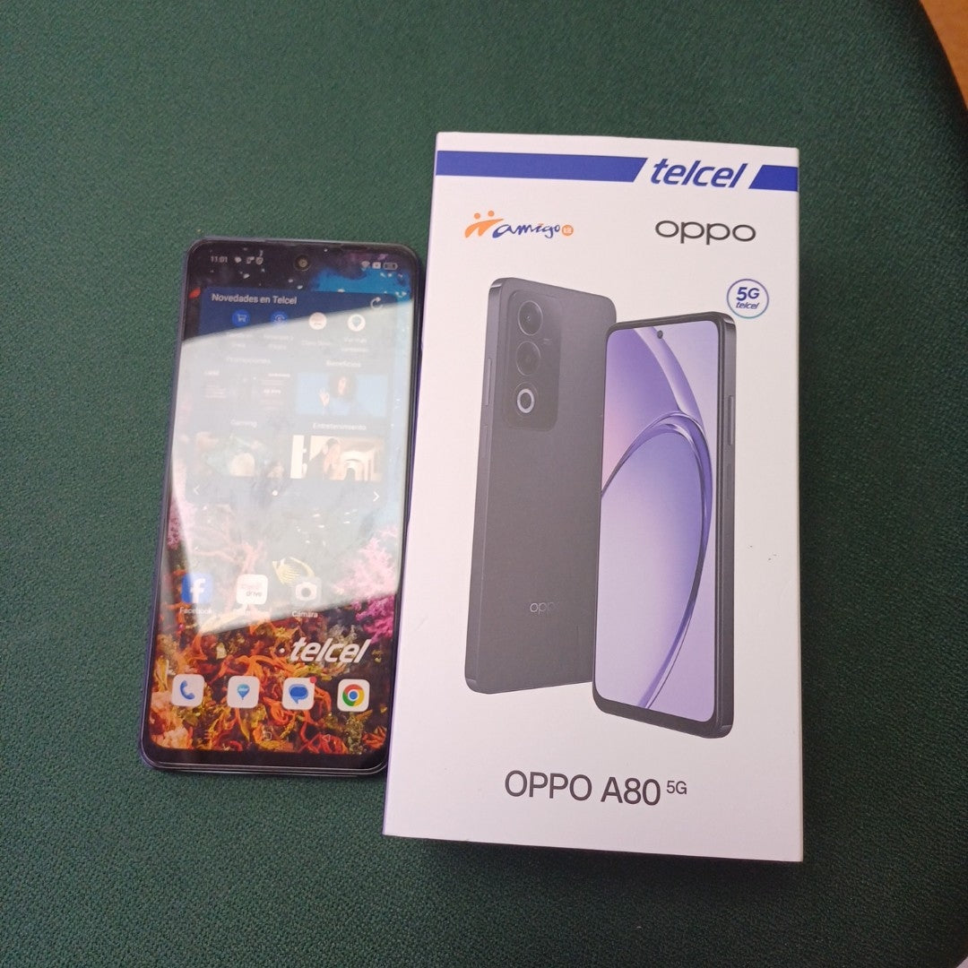 CELULAR OPPO  A80 5G CPH2639 (2024) 256 GB 8 GB RAM (SEMINUEVO)