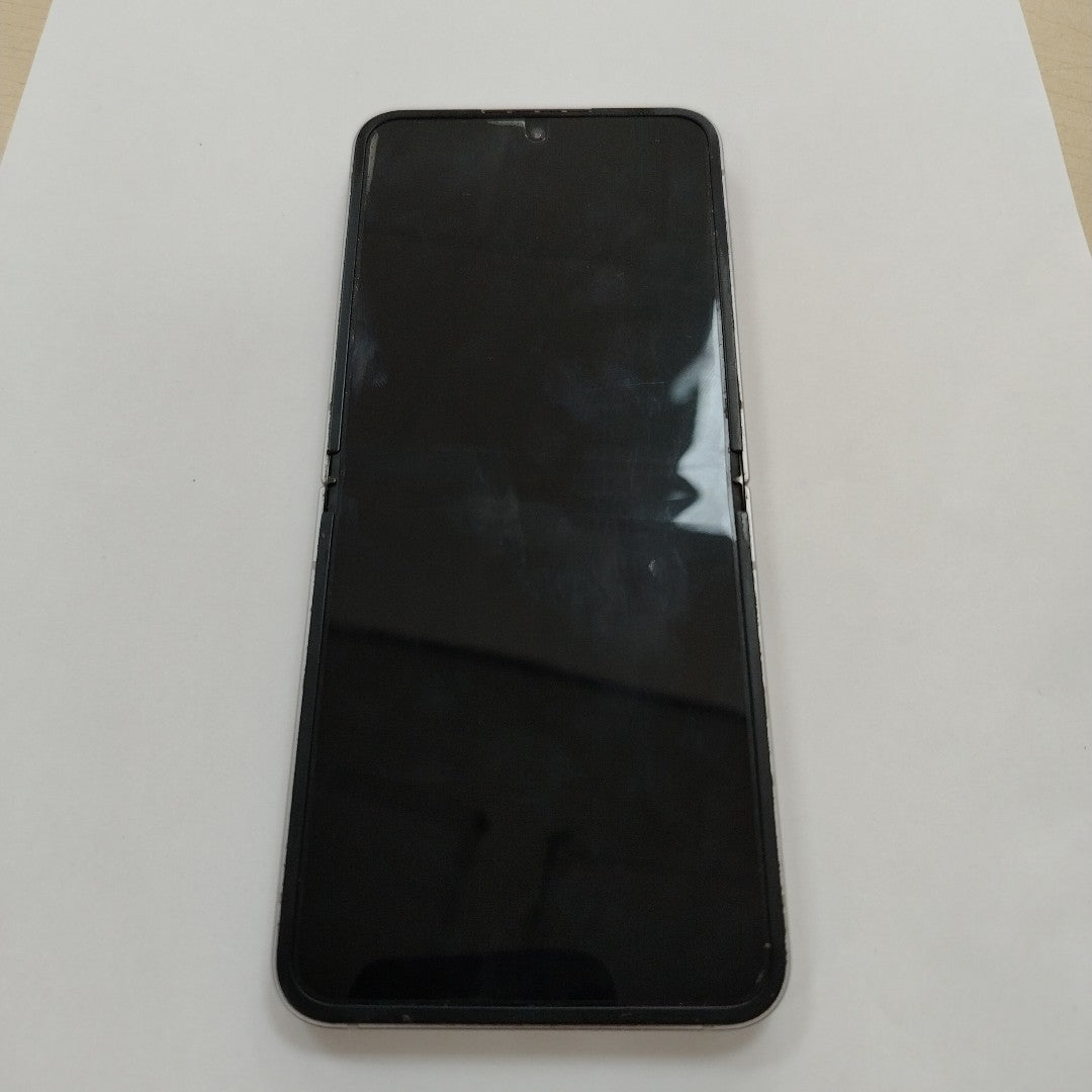 CELULAR SAMSUNG GALAXY Z FLIP6 SM-F741B (2024) 512 GB 12 GB RAM (SEMINUEVO)