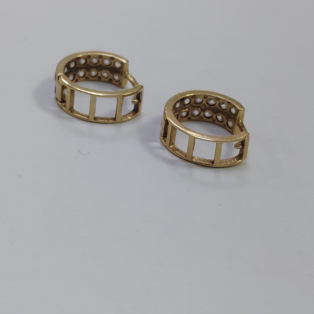ARRACADAS PAR ORO 14 K 2.2 GRMS (SEMINUEVO)